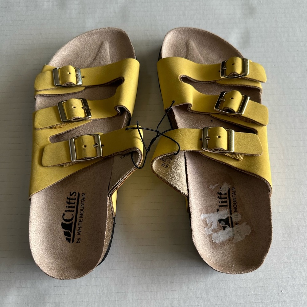 Cliffs by White Mountain womens sandals